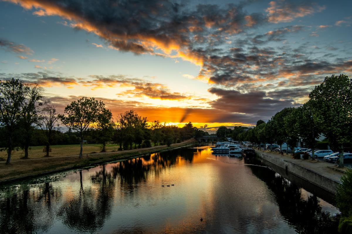 Port de Blain au coucher du soleil