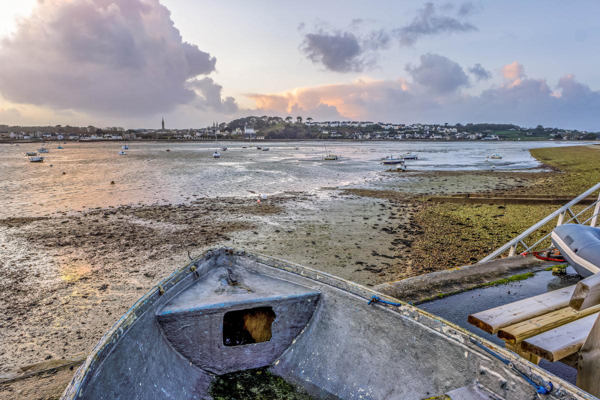 Plage de Saint-Pol-de-Léon au coucher du soleil